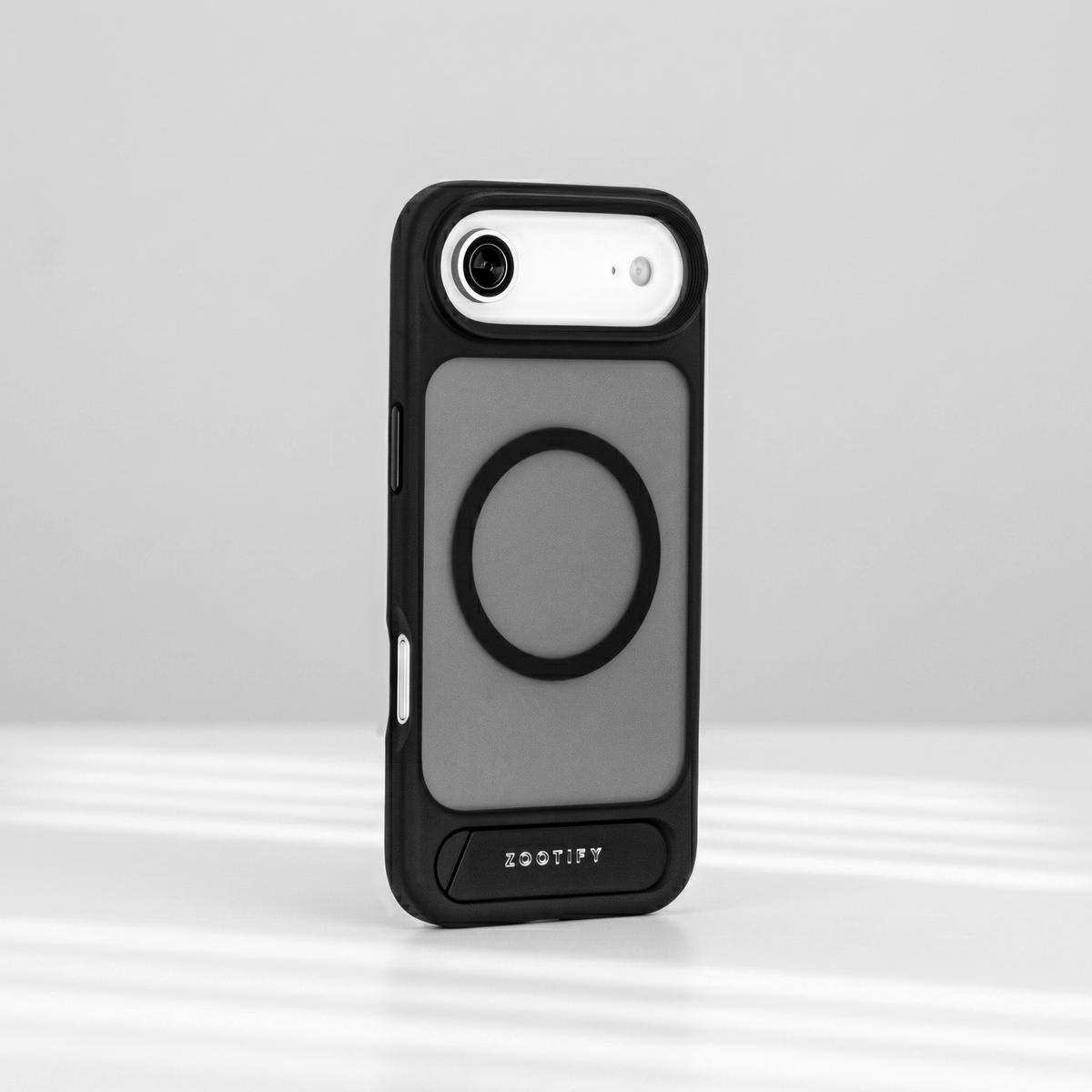 Frosted Minimal Design