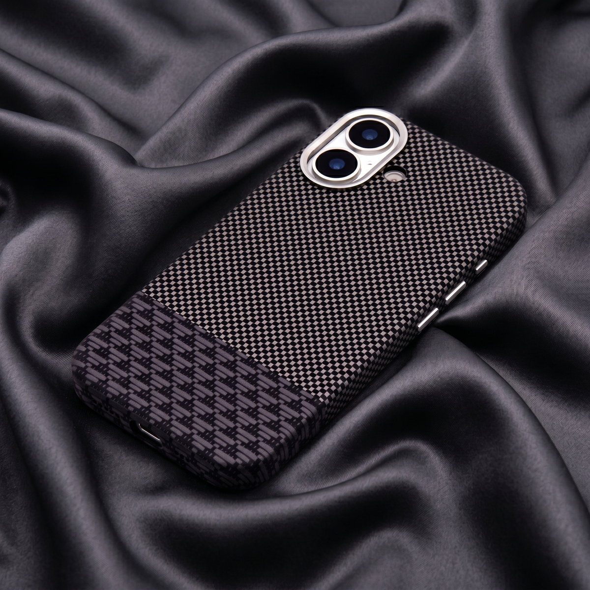 Carbon Weave Detail
