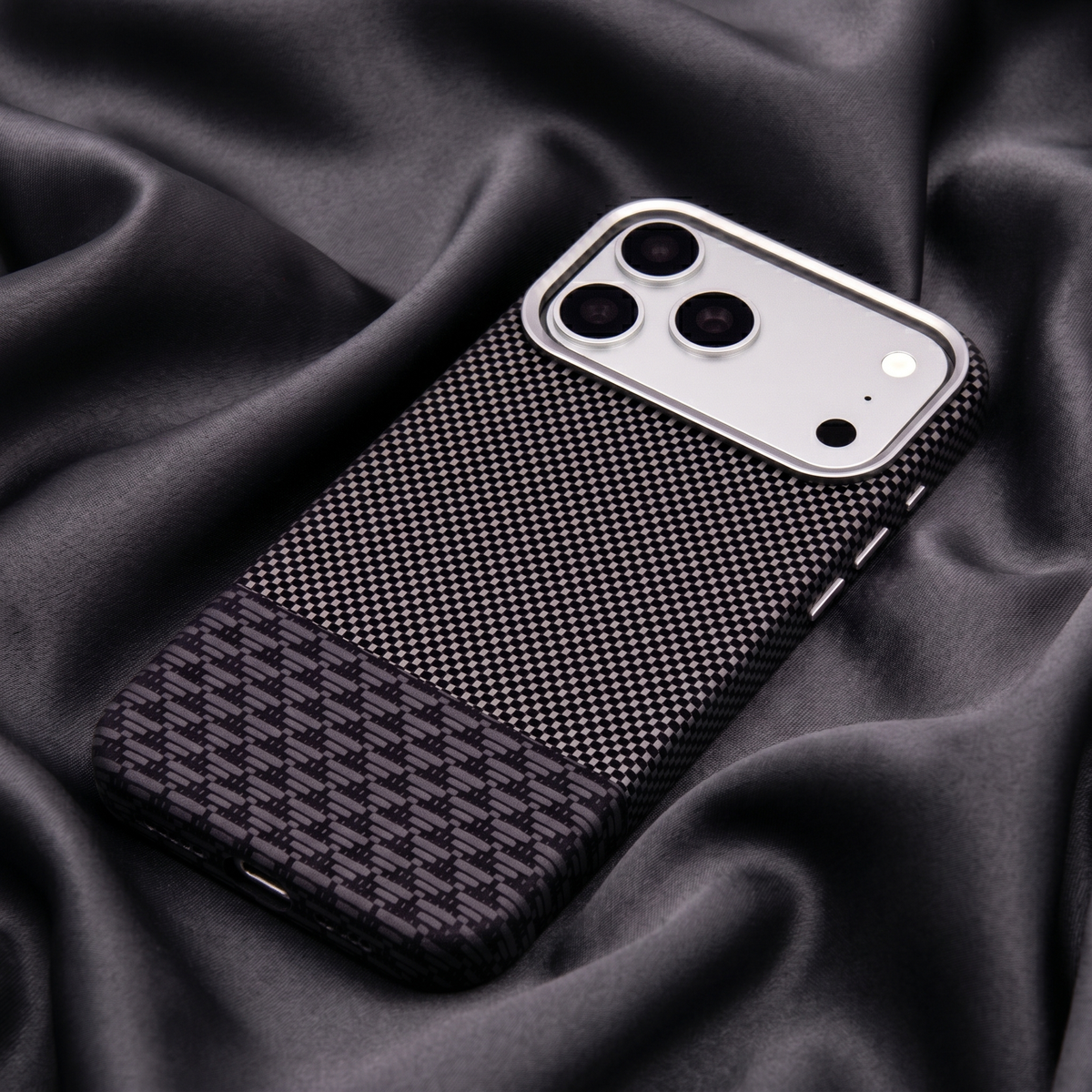 Carbon Weave Detail
